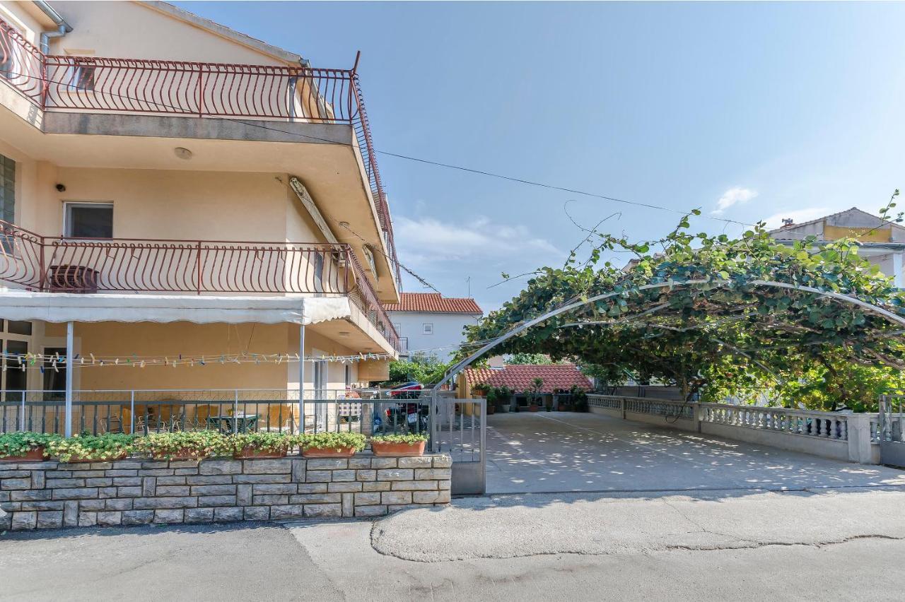 Apartments Mira I Vodice Exteriér fotografie